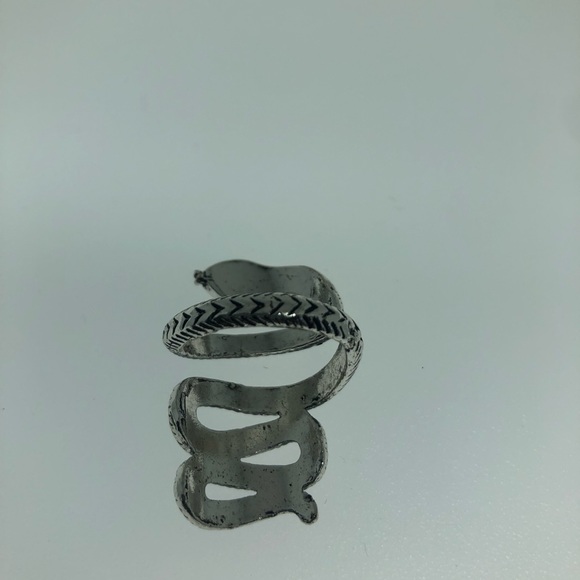 Vintage Snake Ring (adjustable) - Picture 7 of 7